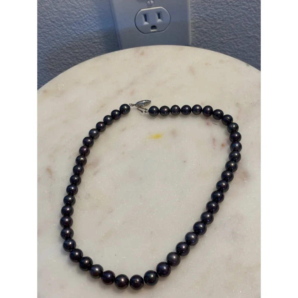 TahitiaBlack Pearl Strand Necklace Hand Knotted Iridescent Filigree Clasp